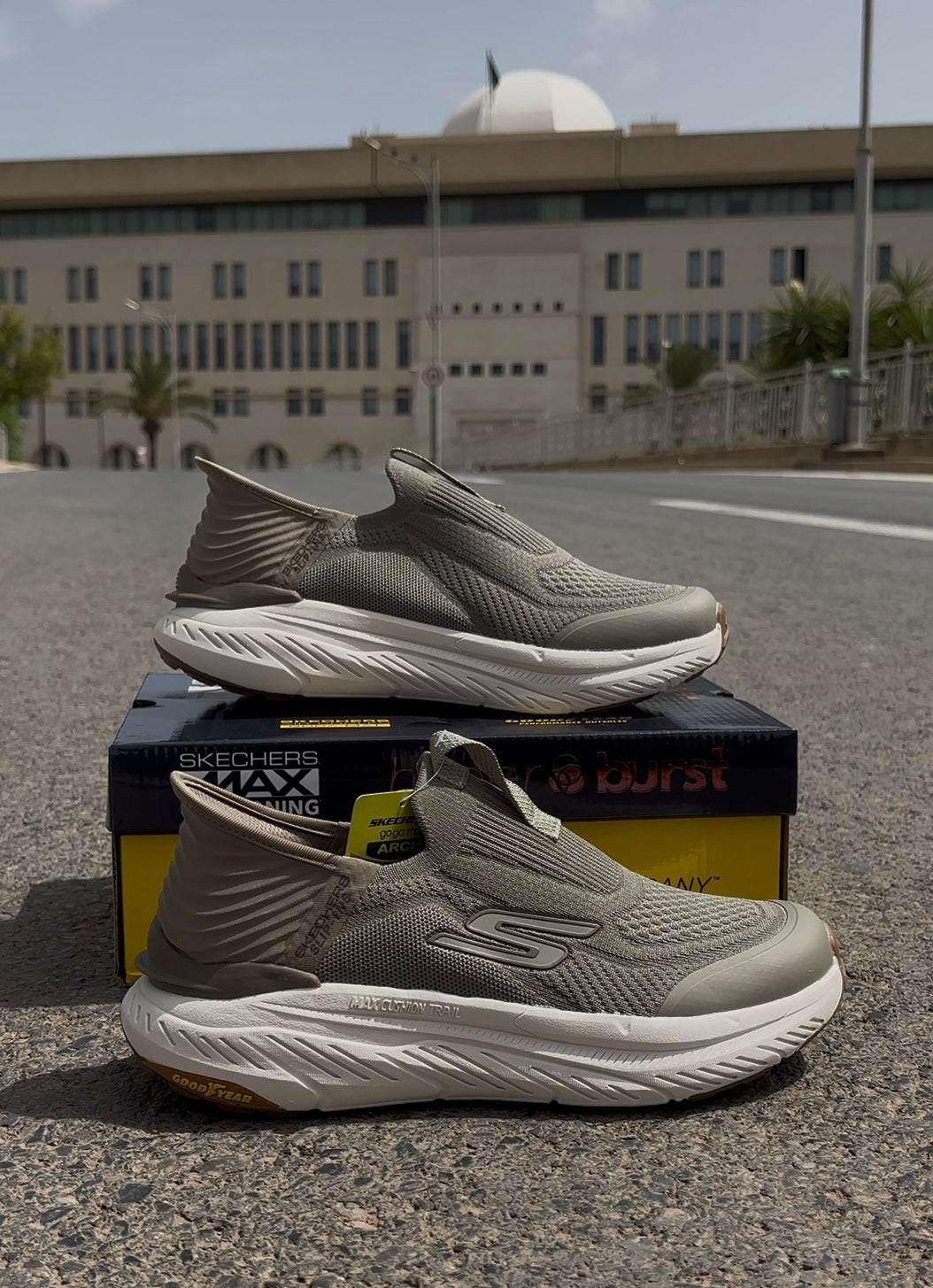 Skechers Slip In Goodyear