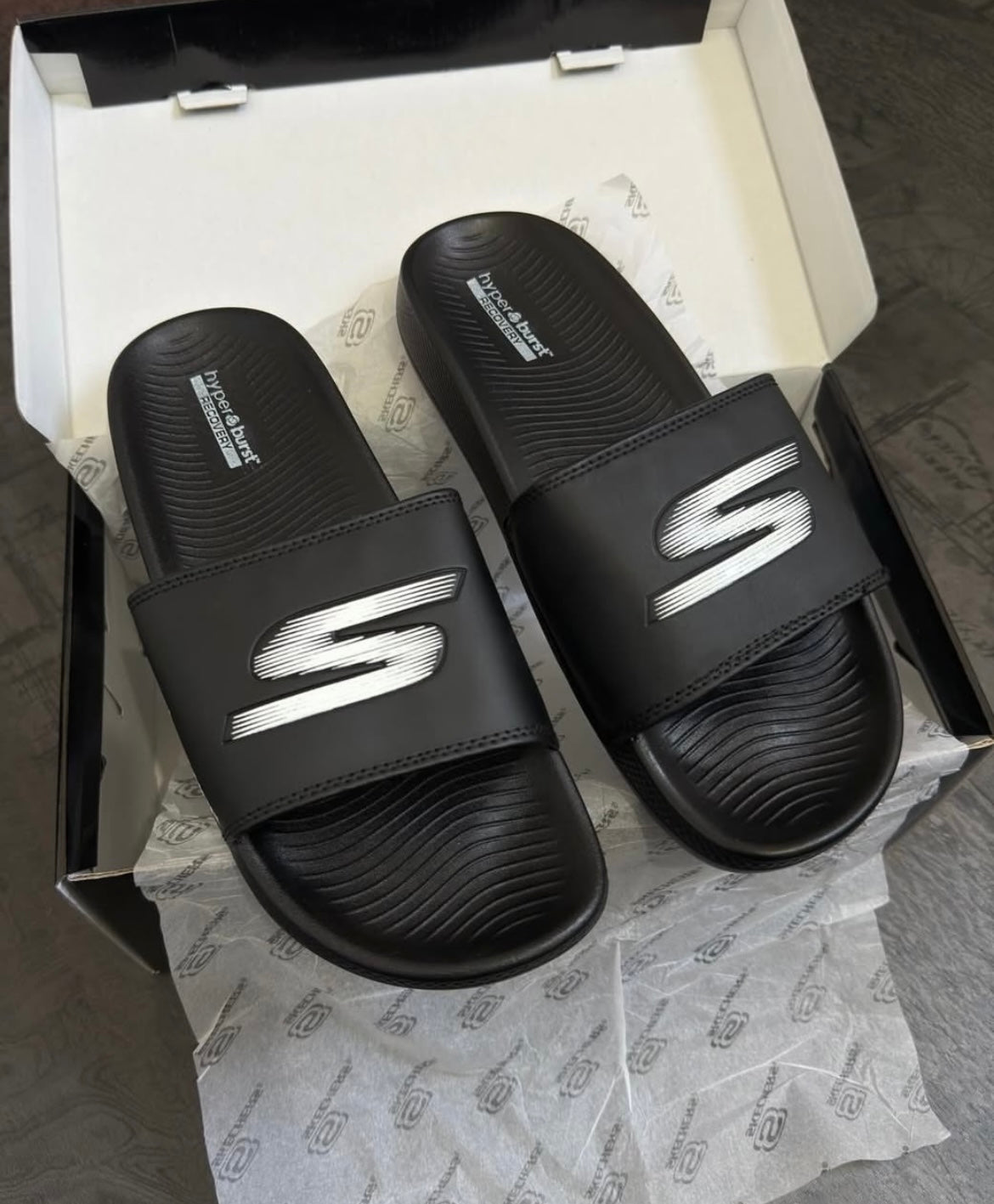 Claquette Skechers Good Year